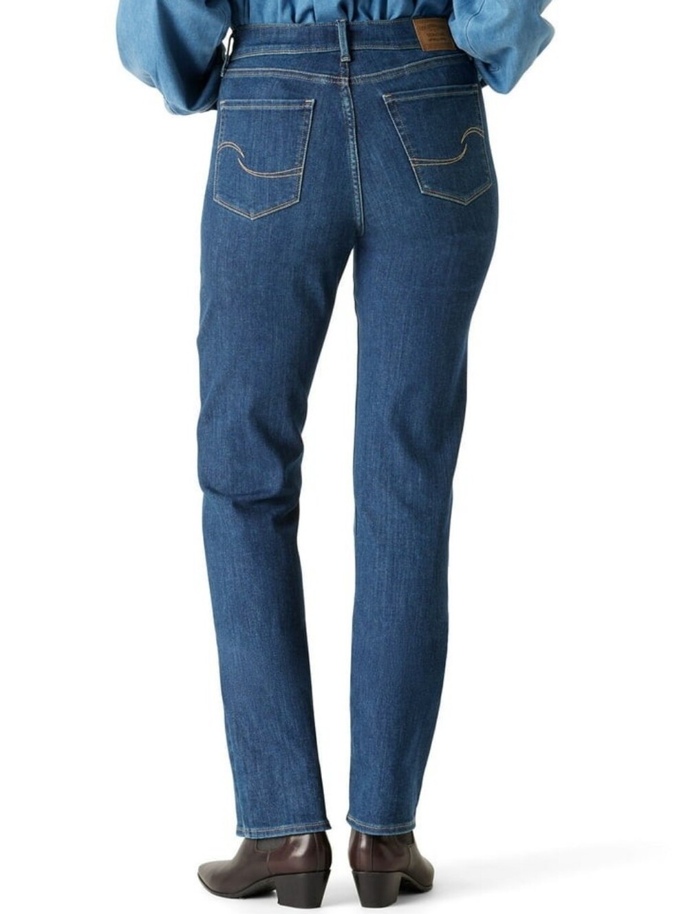 Levi Strauss Signature Women's Dark Wash Mid Rise Straight Jeans - 16